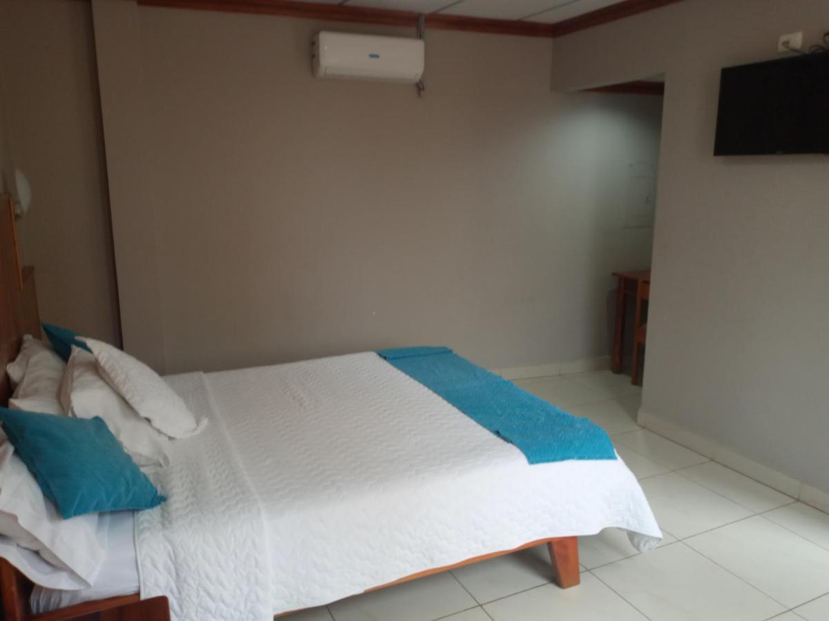 Hotel Palmeras Galapagos Пуерто-Айора Екстер'єр фото